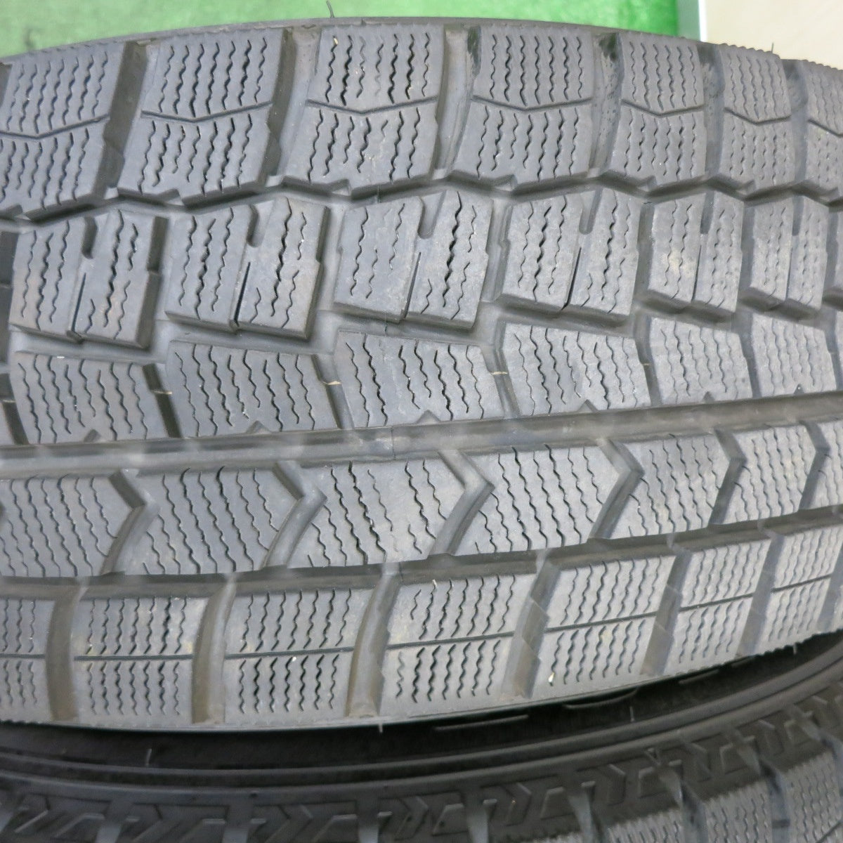 *送料無料* バリ溝！21年！キレイ！9.5分★スタッドレス 205/65R16 ダンロップ ウインターマックス WM02 PRD 16インチ PCD114.3/5H★4040901TNス