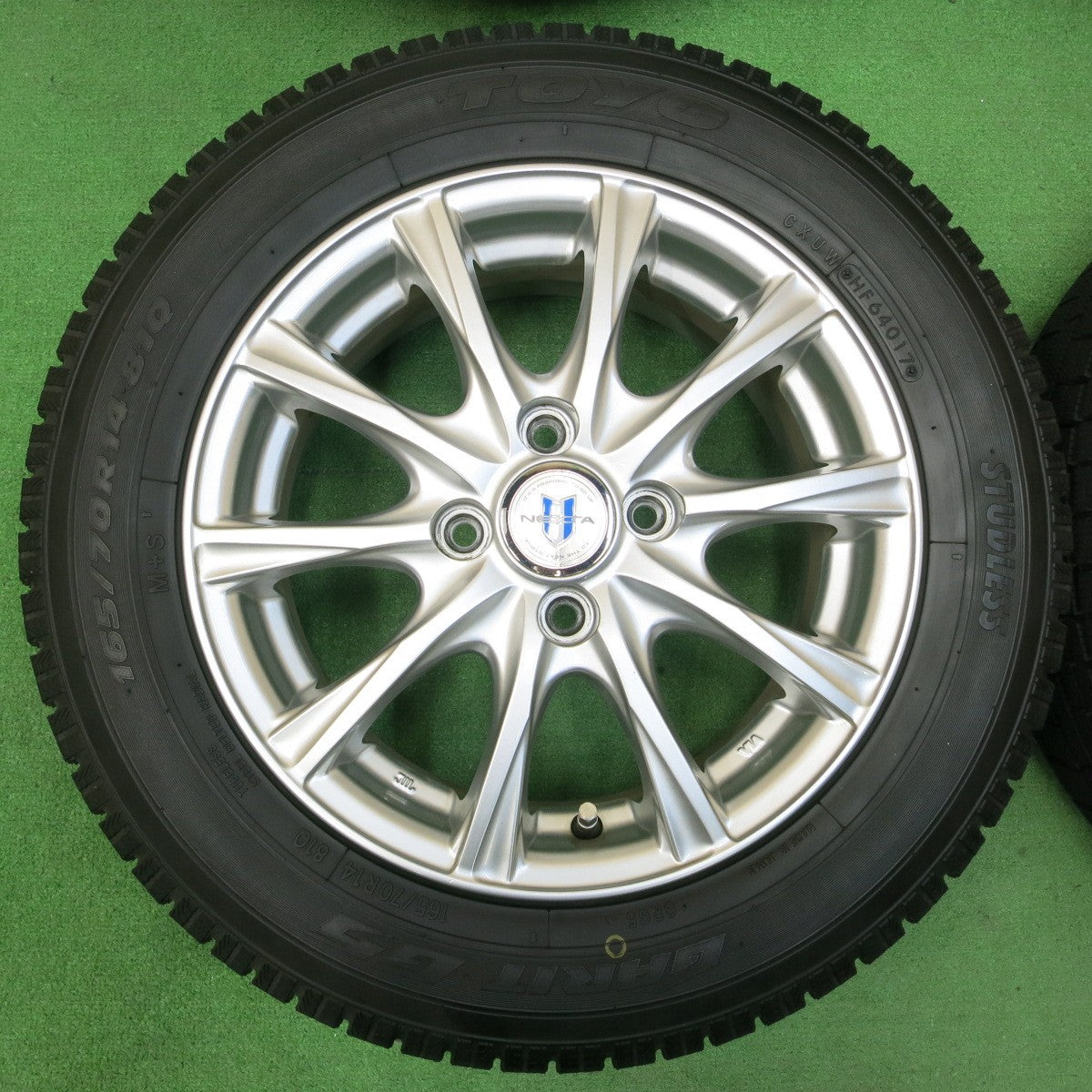 *送料無料* 超バリ溝！キレイ！ほぼ10分★スタッドレス 165/70R14 トーヨー ガリット G5 NEXTA ネクスタ 14インチ PCD100/4H★4042302イス