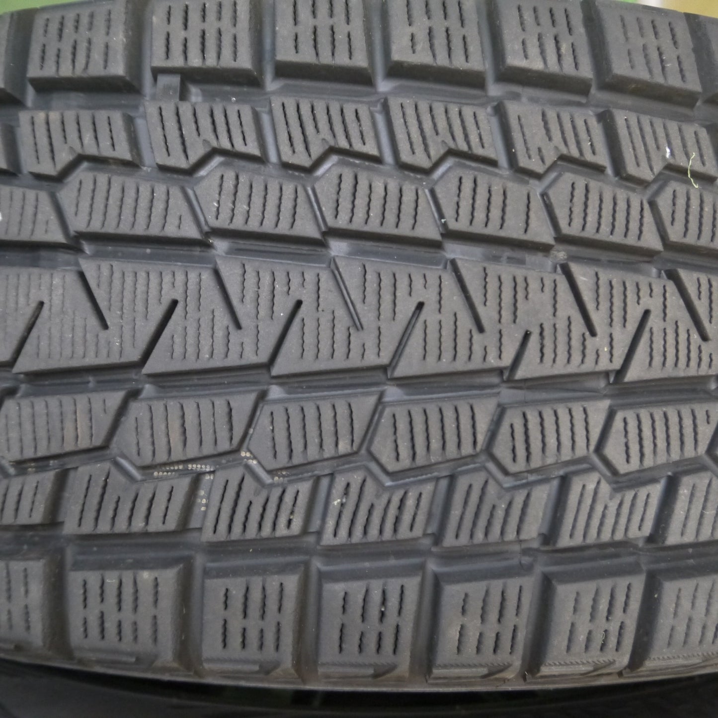 *送料無料* バリ溝！キレイ！9.5分★スタッドレス 225/65R17 ヨコハマ アイスガード G075 GRASS グラス 17インチ PCD114.3/5H★4072405Hス