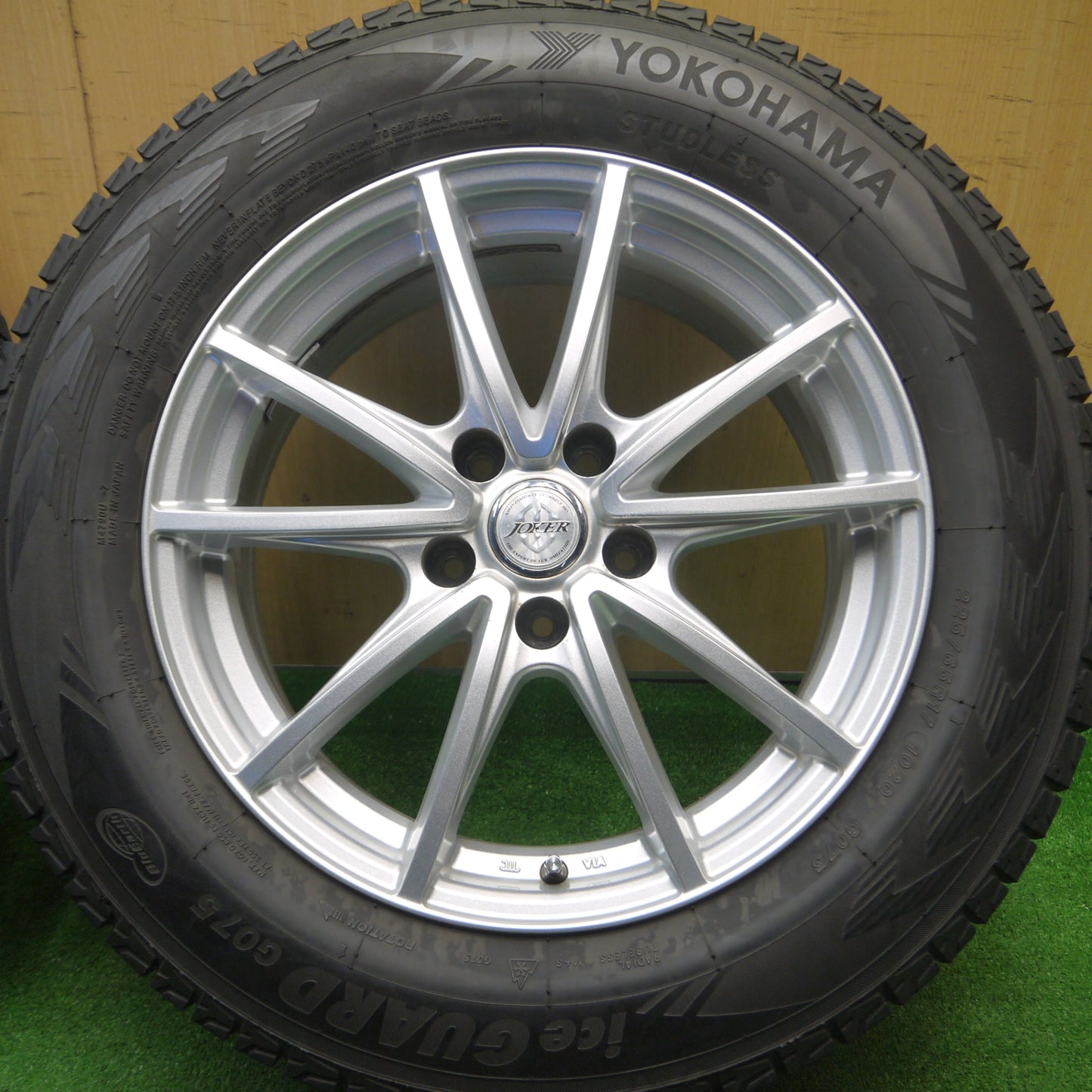 [送料無料] バリ溝!8.5分!★スタッドレス 225/65R17 ヨコハマ アイスガード G075 JOKER ジョーカー 17インチ PCD114.3/5H★4100104Hス