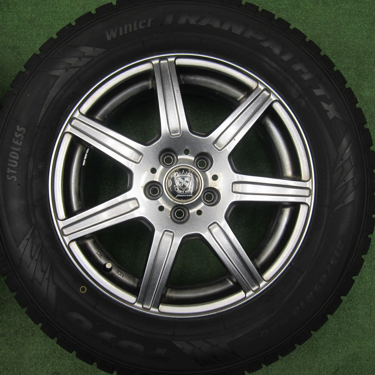 [送料無料] バリ溝！23年！9.5分以上★フォレスター 等 215/65R16 スタッドレス トーヨー ウインター トランパス TX MANARAY SPORT マナレイスポーツ 16インチ PCD100/5H★4121413TNス