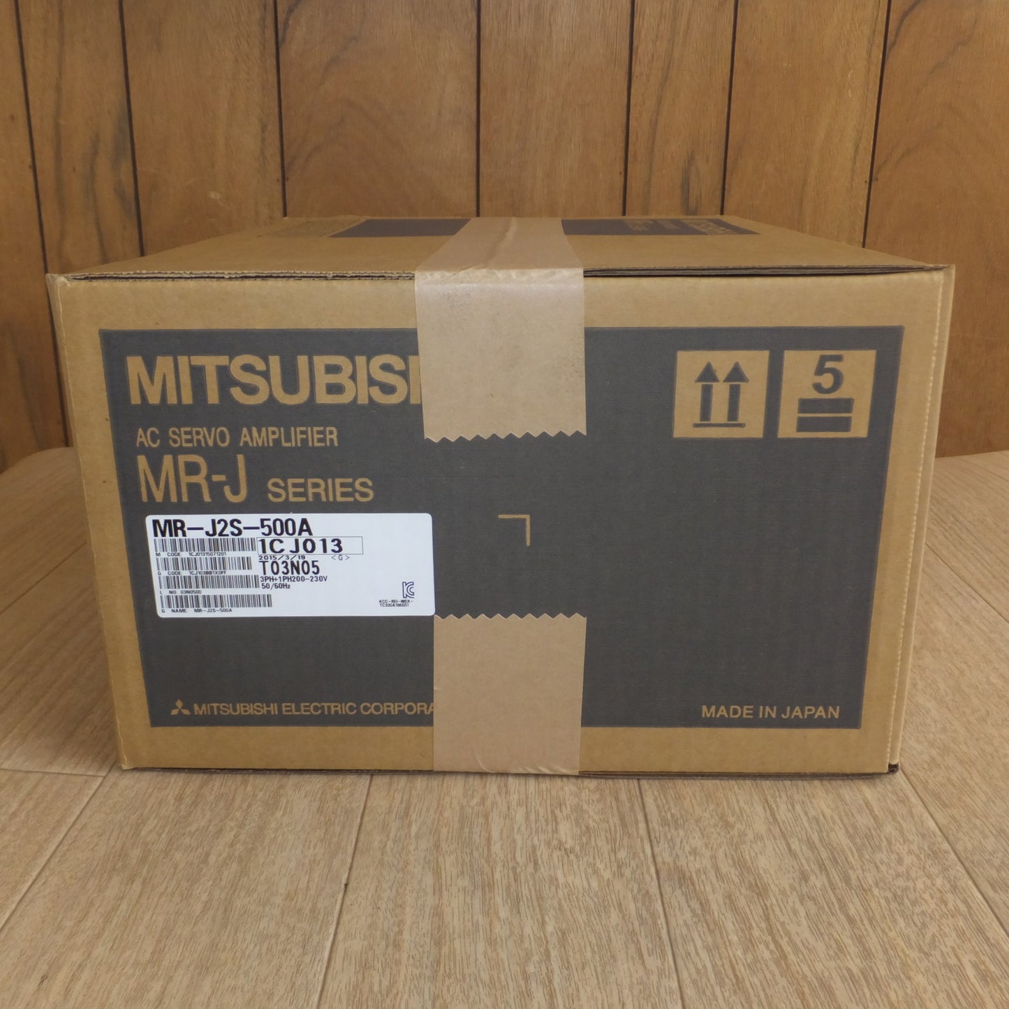 [送料無料] 未使用★三菱 MITSUBISHI サーボアンプ AC SERVO AMPLIFIER MR-J SERIES MR-J2S-500A★