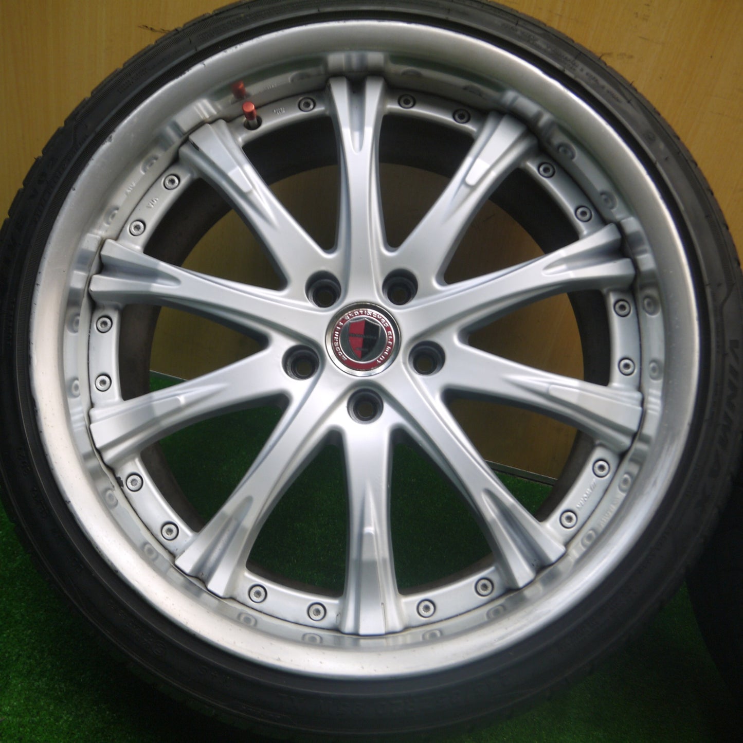 *送料無料* バリ溝！22年！9.5分★WORK SCHWERT SW4 -F 245/35R20 マックストレック FORTIS T5 ヴィンマックス ACTIVE V02 ワーク シュバート PCD114.3/5H★4082305Hノ