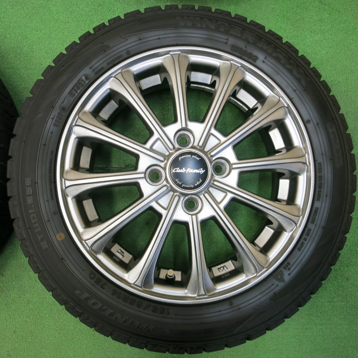 *送料無料* バリ溝！22年！キレイ！ほぼ10分★スタッドレス 155/65R14 ダンロップ ウインターマックス WM02 Club Family 14インチ PCD100/4H★4040209イス