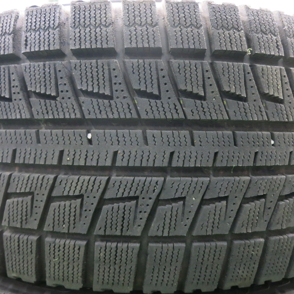 *送料無料* バリ溝！8.5分★ワーゲン等 ATS 225/45R17 スタッドレス ブリヂストン ブリザック REVO GZ RFT 17インチ PCD112/5H★4052302HAス