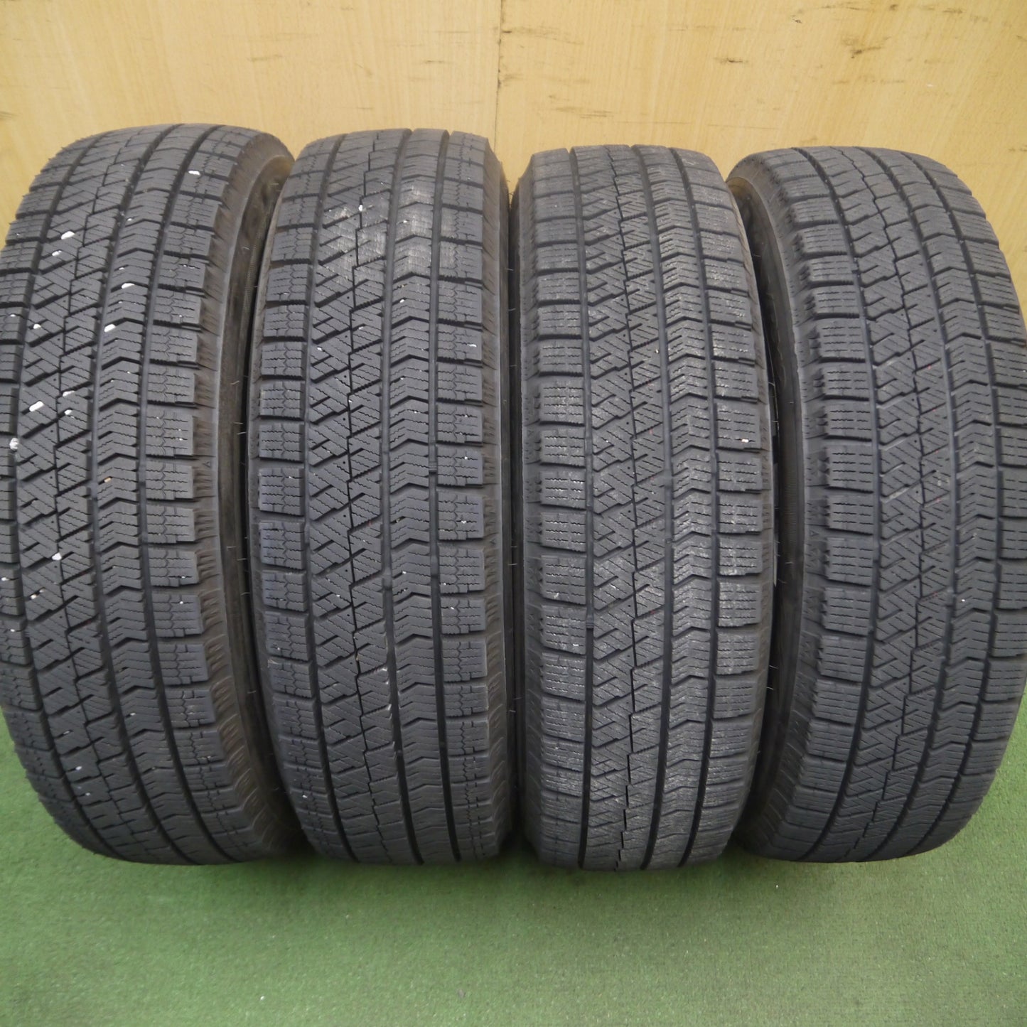 *送料無料* バリ溝！22年！キレイ！9分★スタッドレス 155/65R14 ブリヂストン ブリザック VRX2 VENES 14インチ PCD100/4H★4062606Hス