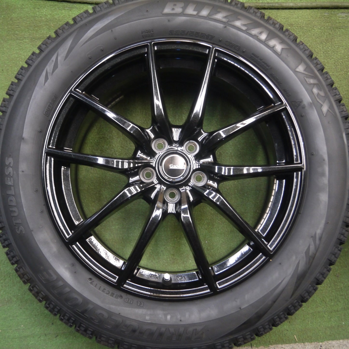 *送料無料* バリ溝！キレイ！9.5分★XV 等 G.speed 225/55R17 スタッドレス ブリヂストン ブリザック VRX Gスピード 17インチ PCD100/5H★4031908Hス