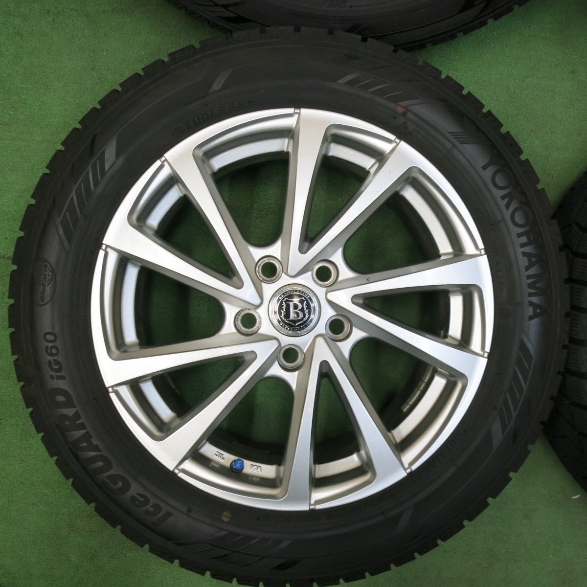 [送料無料] バリ溝！21年！キレイ！9.5分★スタッドレス 215/60R17 ヨコハマ アイスガード iG60 BRANDLE-LINE ブランドルライン 17インチ PCD114.3/5H★4112901SYス