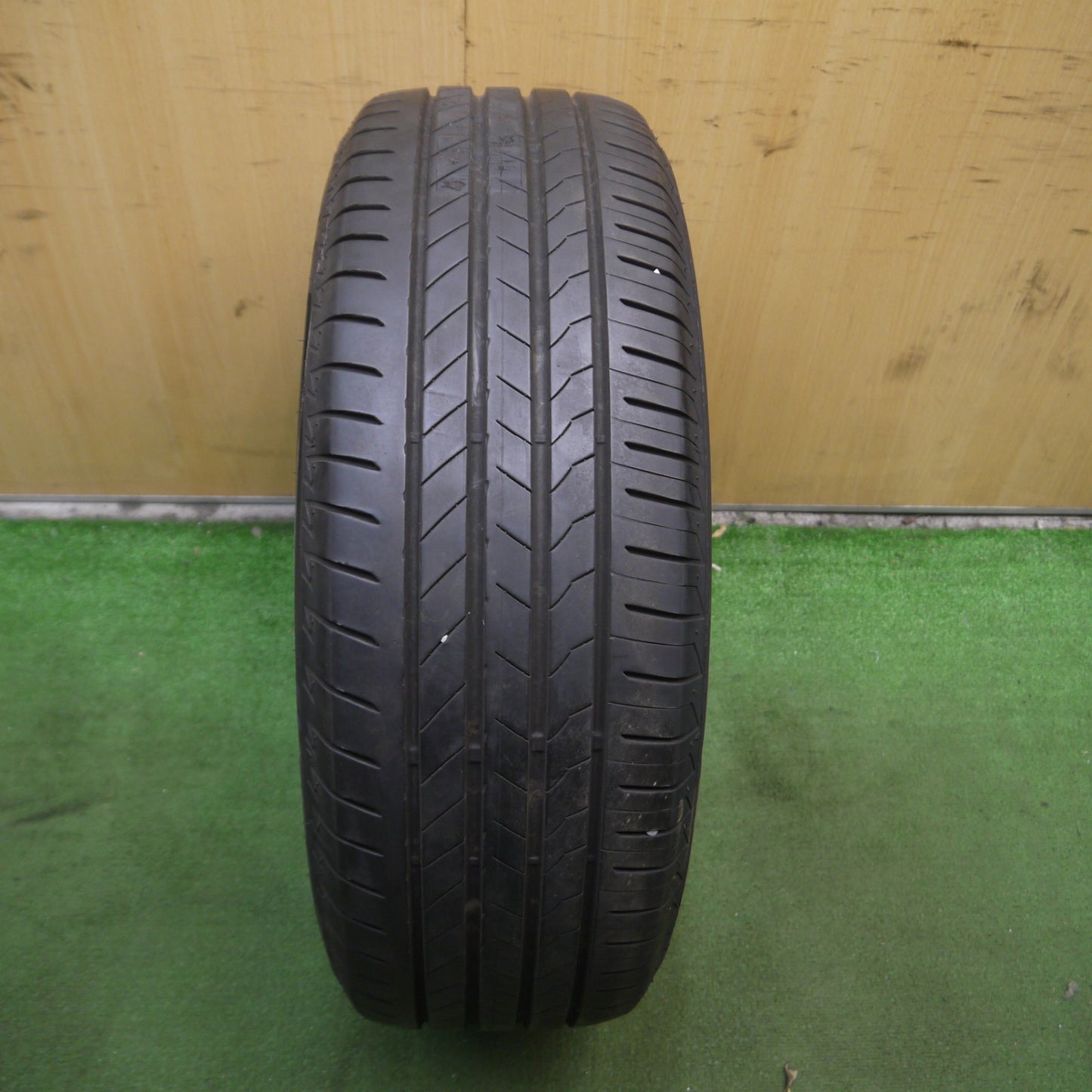 *送料無料* バリ溝！9.5分★トヨタ RAV4 純正 225/65R17 ブリヂストン アレンザ001 17インチ PCD114.3/5H★4040805Hノ