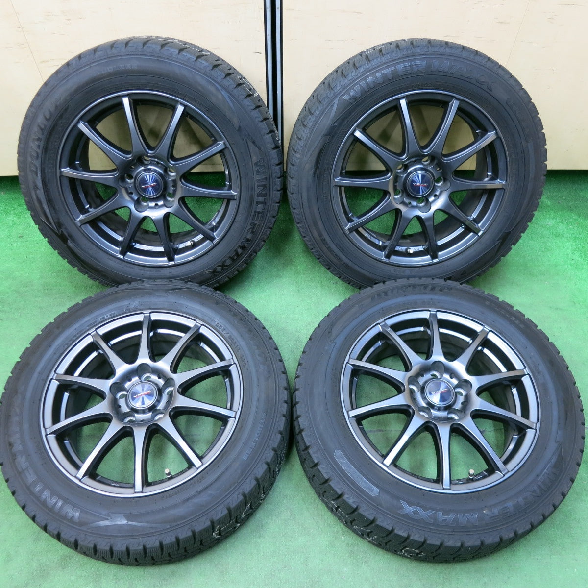 [送料無料] バリ溝！21年！キレイ！9.5分★スタッドレス 205/60R16 ダンロップ ウインターマックス WM02 VELVA CHARGE ヴェルヴァ 16インチ PCD114.3/5H★4112908SYス