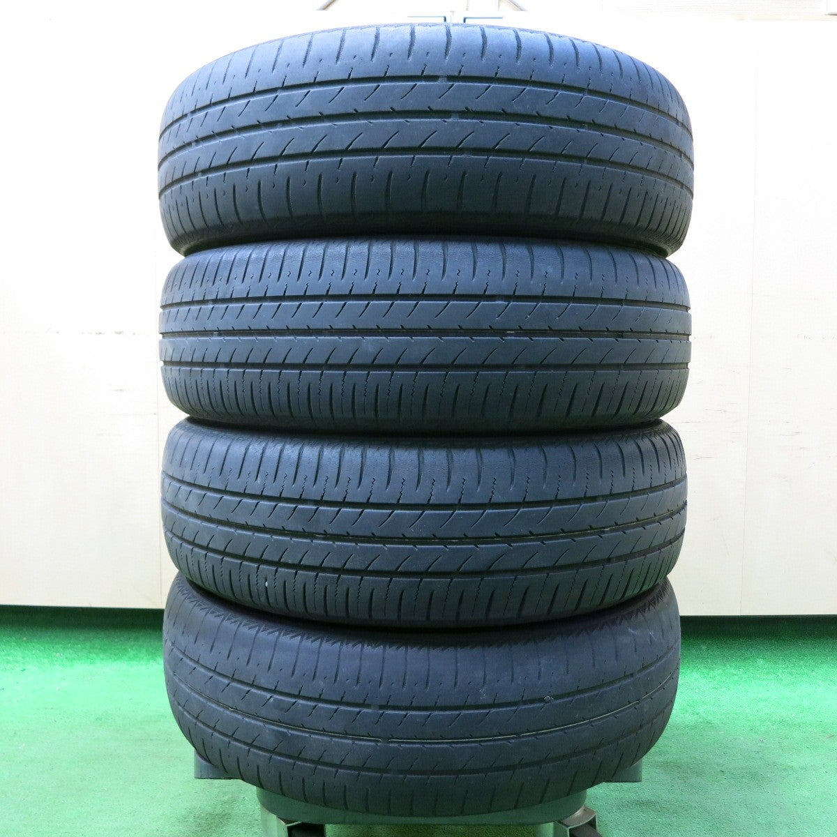 *送料無料* 4本価格★トヨタ アクア 純正 175/65R15 トーヨー ナノエナジー3 プラス 15インチ PCD100/4H★4050611イノ