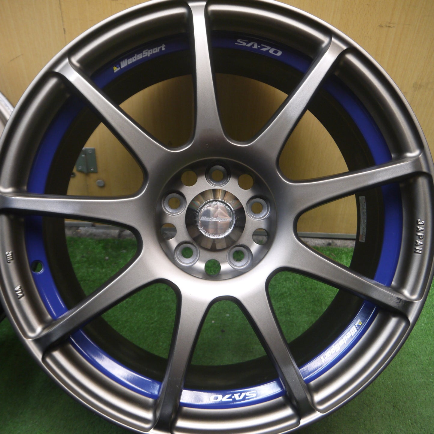 *送料無料* 4本価格★WedsSport SA-70 ホイール 17インチ ウェッズスポーツ 17×7.5J PCD100/5H★4072306Hホ