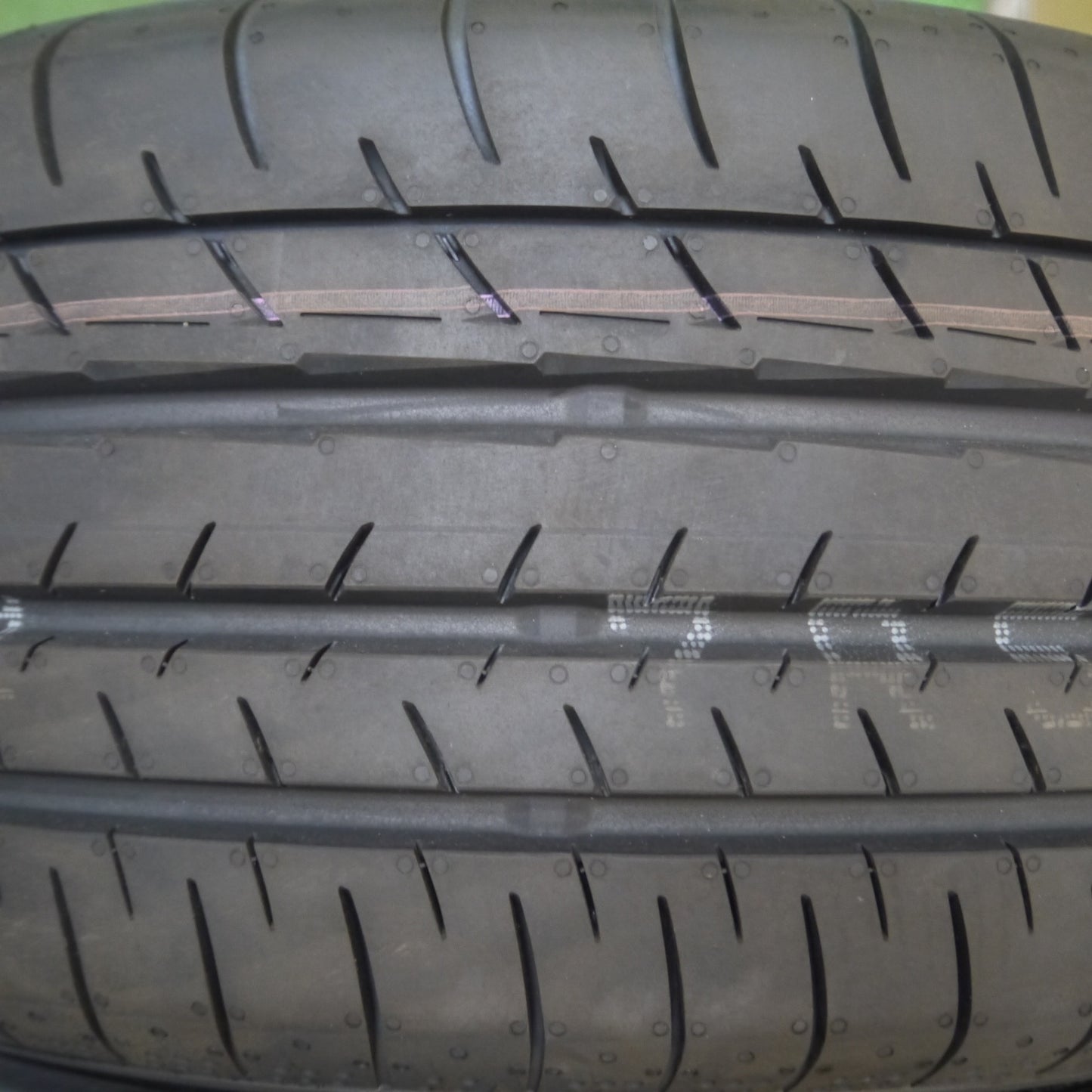 *送料無料* 新車外し！23年★トヨタ カローラ ツーリング WxB 純正 215/45R17 ヨコハマ BluEarth-GT AE51 17インチ PCD100/5H★4041508Hノ