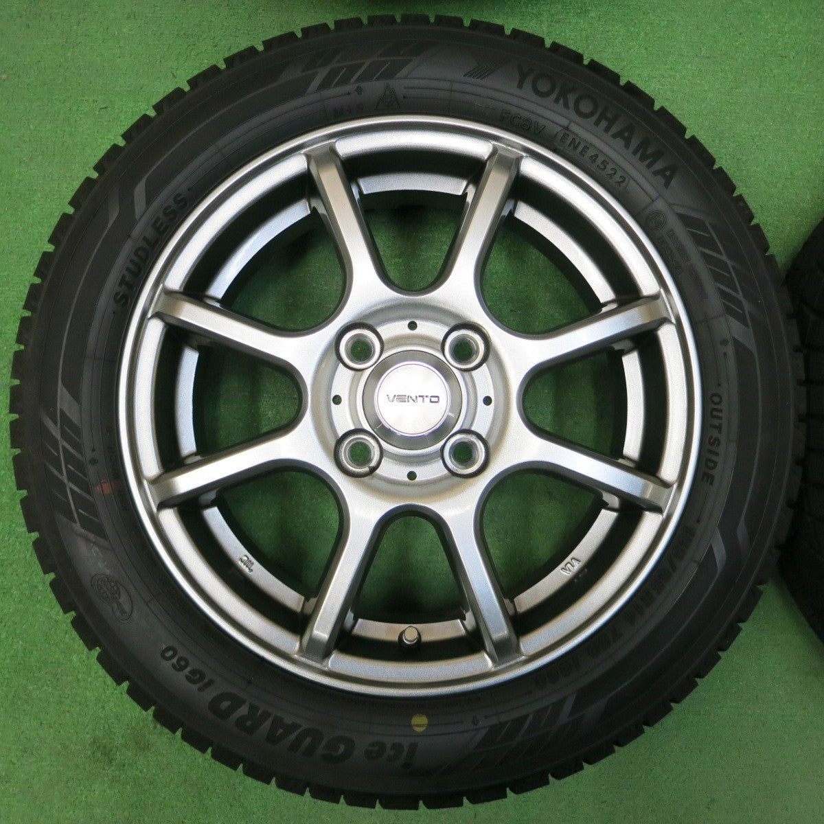 *送料無料* バリ溝！22年！綺麗！ほぼ10分★スタッドレス 155/65R14 ヨコハマ アイスガード iG60 VENTO 14インチ PCD100/4H★4040212イス