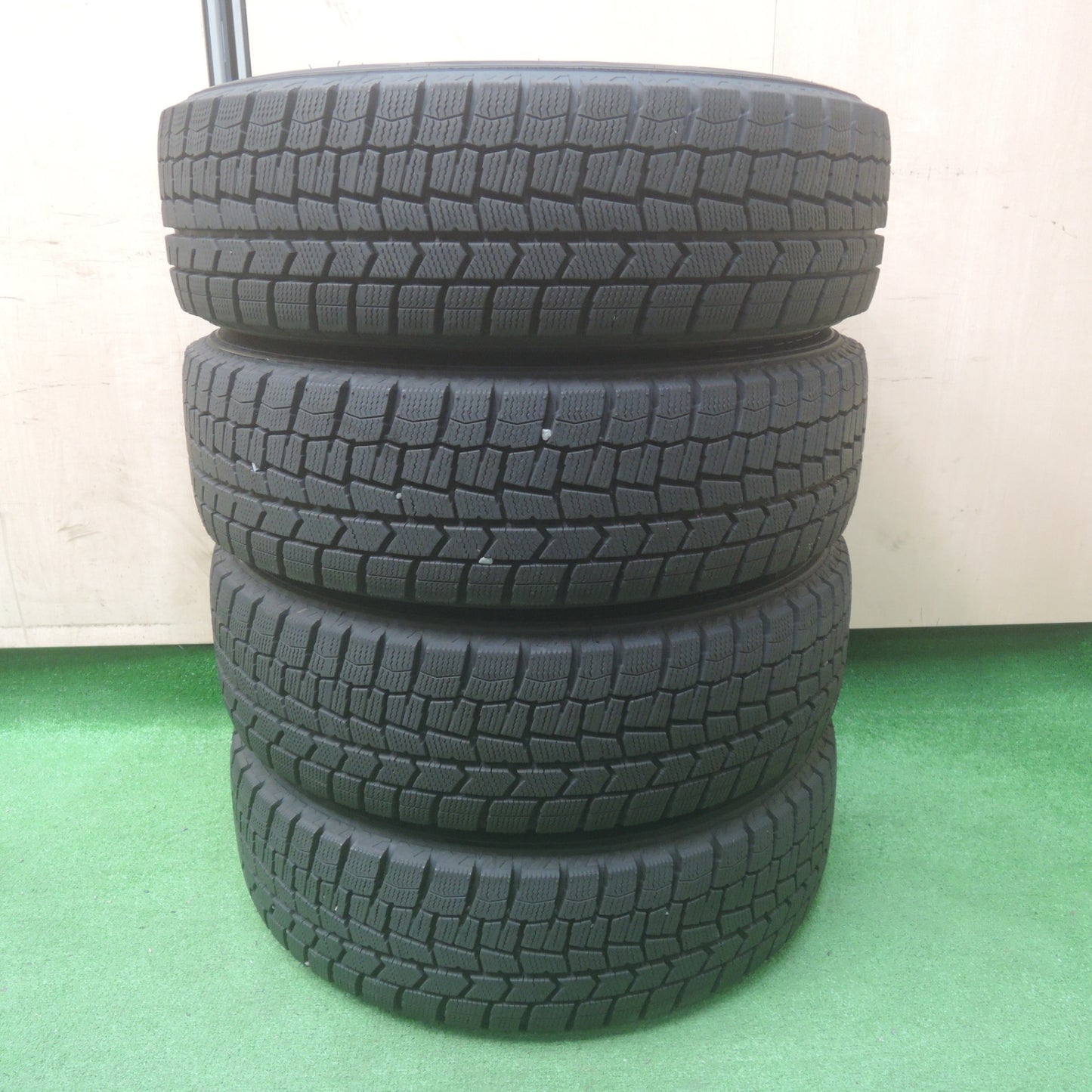 *送料無料* 超バリ溝！22年！ほぼ10分★スタッドレス 175/65R15 ダンロップ ウインターマックス WM02 Laffite ラフィット 15インチ PCD100/4H★4033009SYス