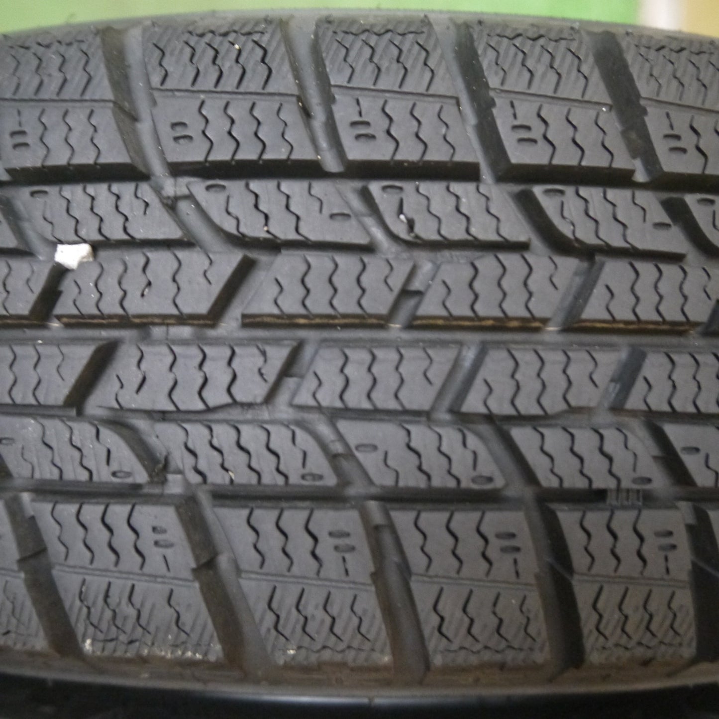 *送料無料* バリ溝！キレイ！8.5分★スタッドレス 145/80R13 グッドイヤー アイスナビ6 V.E.X. VEX 社外 アルミ 13インチ PCD100/4H★4071603Hス