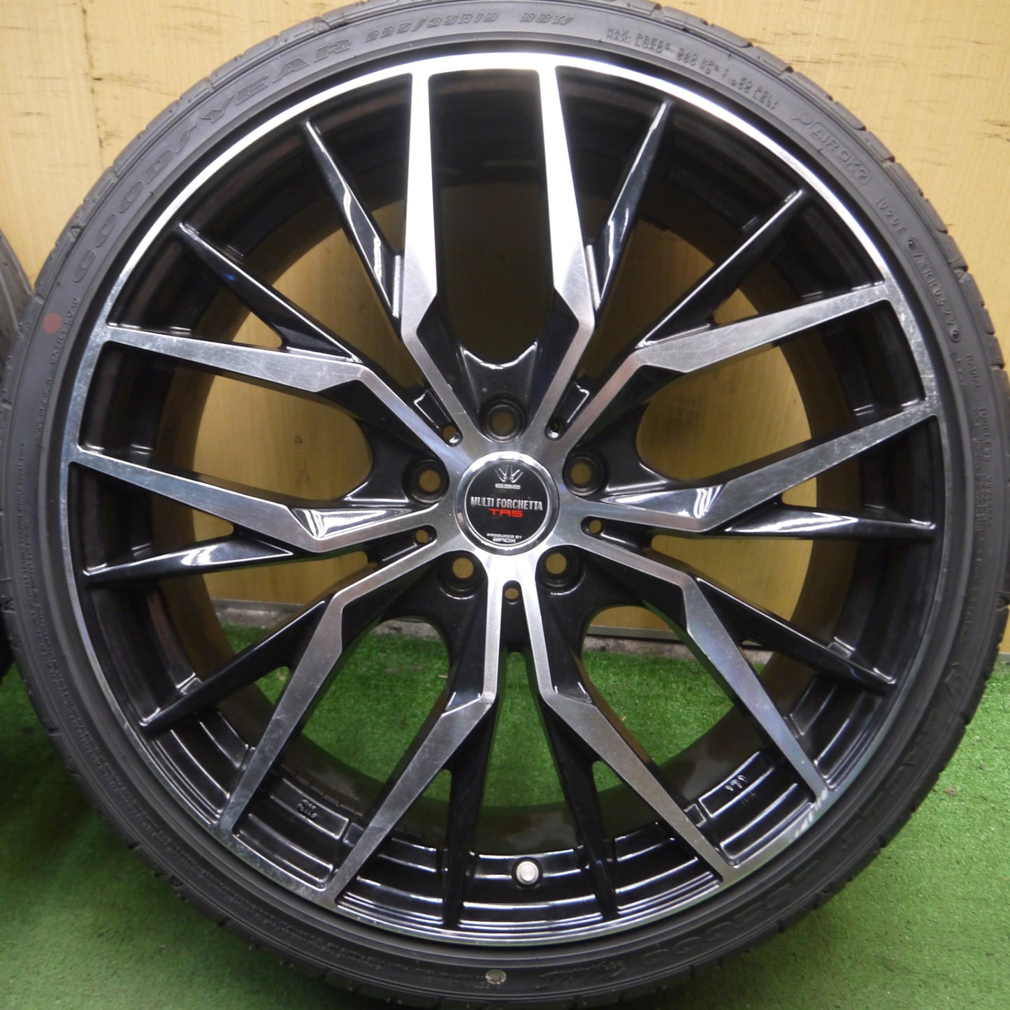 *送料無料* バリ溝！22年！9.5分★LOXARNY 632 MULTI FORCHETTA TR5 BADX 225/35R19 グッドイヤー イーグル LS2000 hybridⅡ ロクサーニ PCD100/5H★4042307イノ