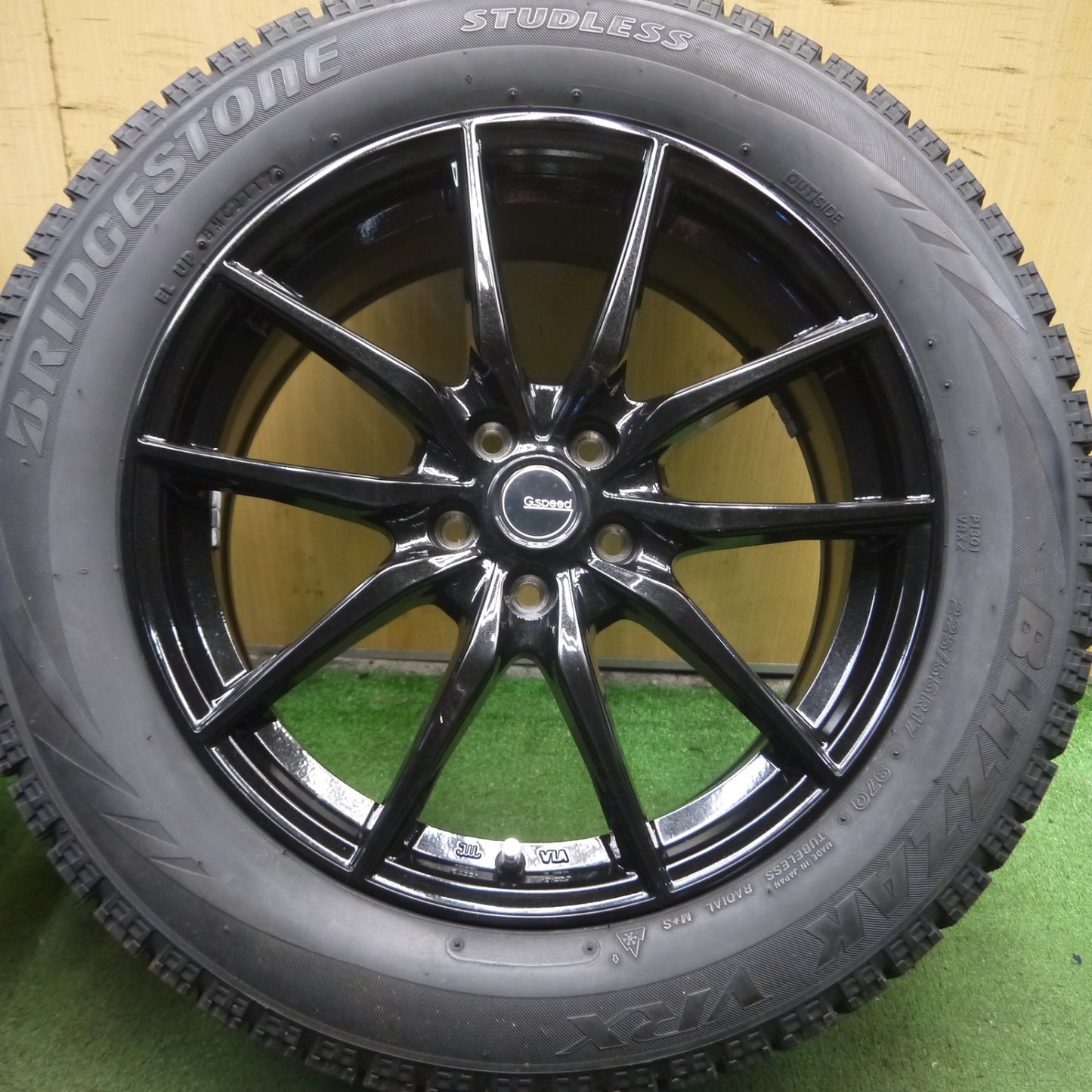 *送料無料* バリ溝！キレイ！9.5分★XV 等 G.speed 225/55R17 スタッドレス ブリヂストン ブリザック VRX Gスピード 17インチ PCD100/5H★4031908Hス