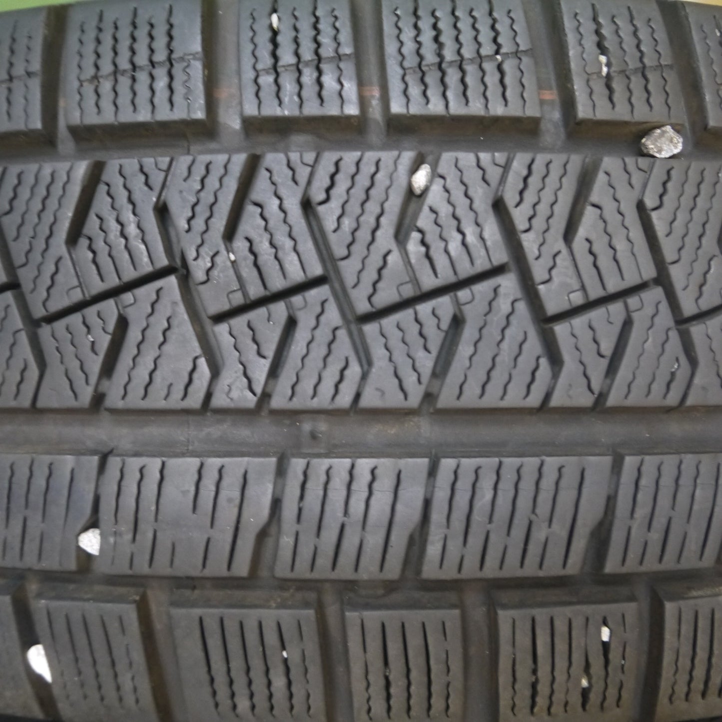 *送料無料* 4本価格！21年★スタッドレス 185/65R15 ピレリ アイスアシンメトリコ プラス FEID 15インチ PCD100/5H★4071709Hス