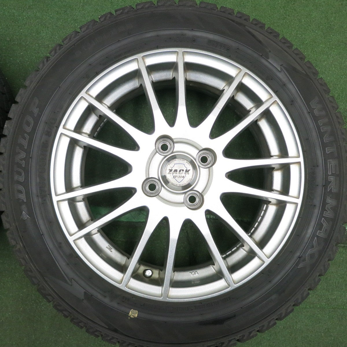 *送料無料* バリ溝！22年！9.5分★スタッドレス 175/65R15 ダンロップ ウインターマックス WM02 ZACK JP-104 MONZA ザック PCD100/4H★4051906HAス