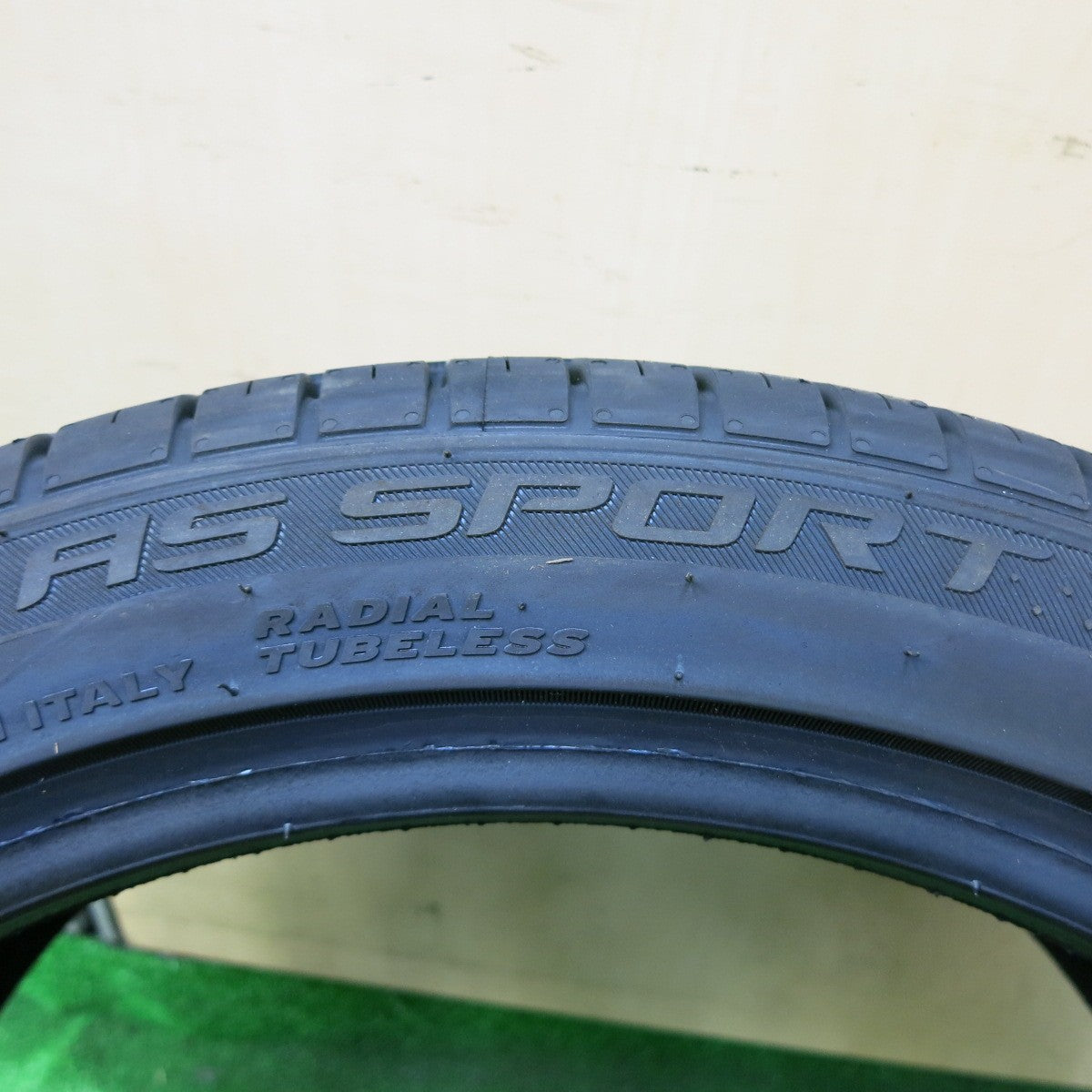 [送料無料] 未使用！24年★205/45R17 モモ TOPRUN M300 AS SPORT タイヤ 17インチ プリウス ウィッシュ カローラ等★4101402ナノタ