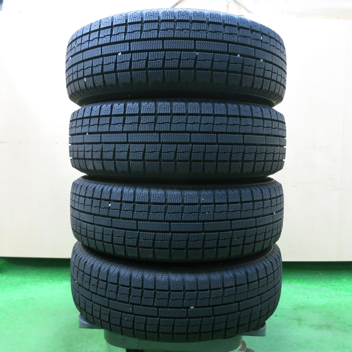 *送料無料* 超バリ溝！キレイ！ほぼ10分★スタッドレス 165/70R14 トーヨー ガリット G5 NEXTA ネクスタ 14インチ PCD100/4H★4042302イス