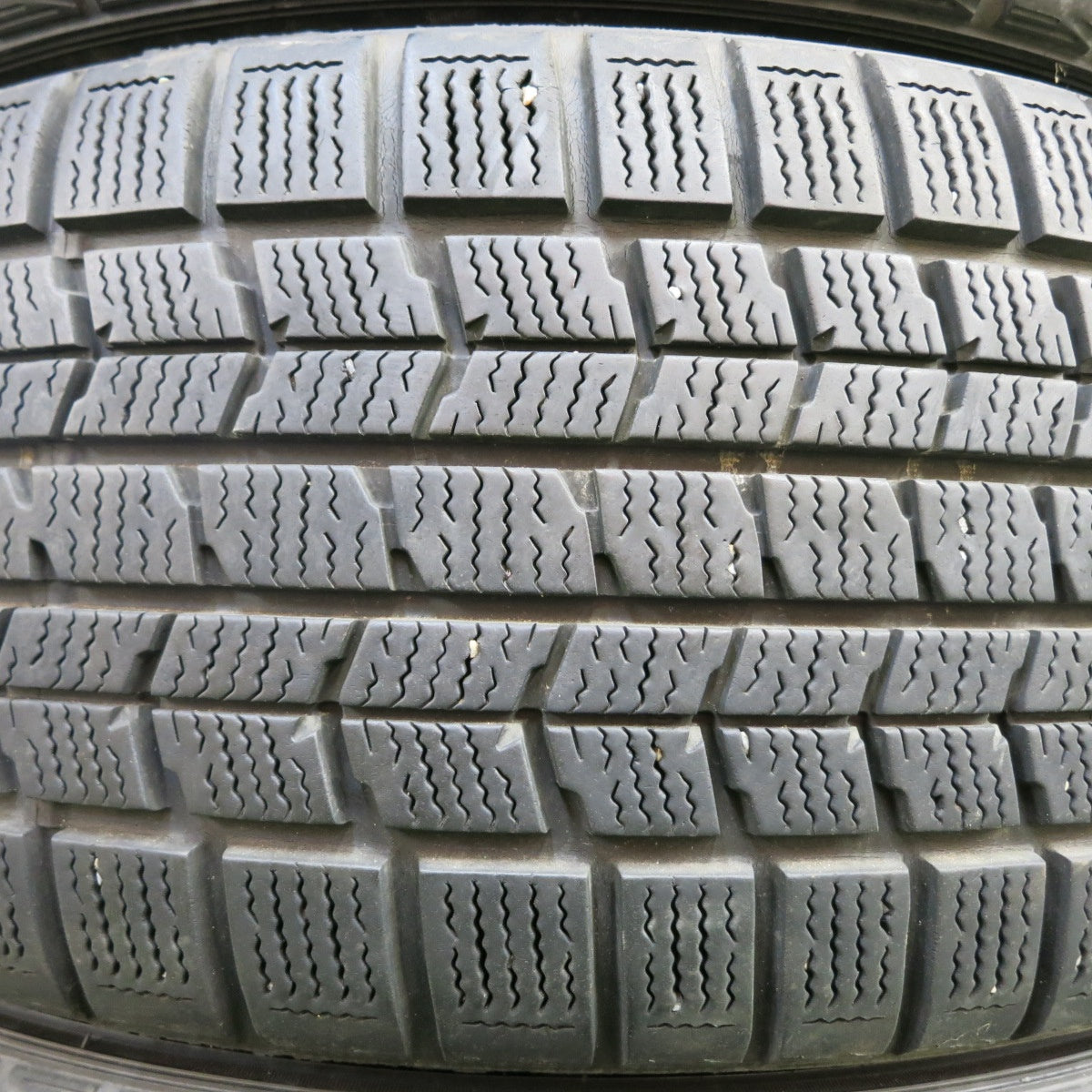 *送料無料* バリ溝！キレイ！8.5分★Lehrmeister 225/45R18 スタッドレス ダンロップ DSX-2 レアマイスター 18インチ PCD100/5H★4050306イス