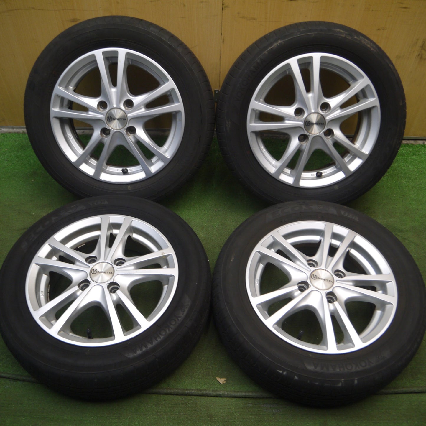 *送料無料* 4本価格！21年★155/65R13 ヨコハマ エコス ES31 VENDETTA 13インチ PCD100/4H★4032201Hノ