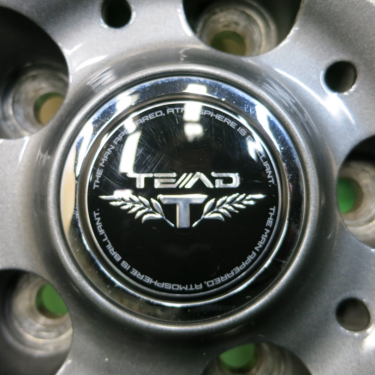 *送料無料* バリ溝！キレイ！ほぼ10分★スタッドレス 215/65R16 ピレリ アイスアシンメトリコ TEAD テッド 16インチ PCD114.3/5H★4051606イス