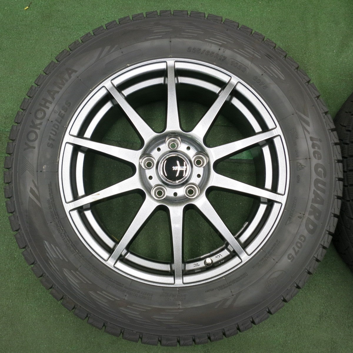 *送料無料* 超バリ溝！22年！キレイ！ほぼ10分★スタッドレス 225/65R17 ヨコハマ アイスガード G075 Ti WHEELS 17インチ PCD114.3/5H★4061901NJス