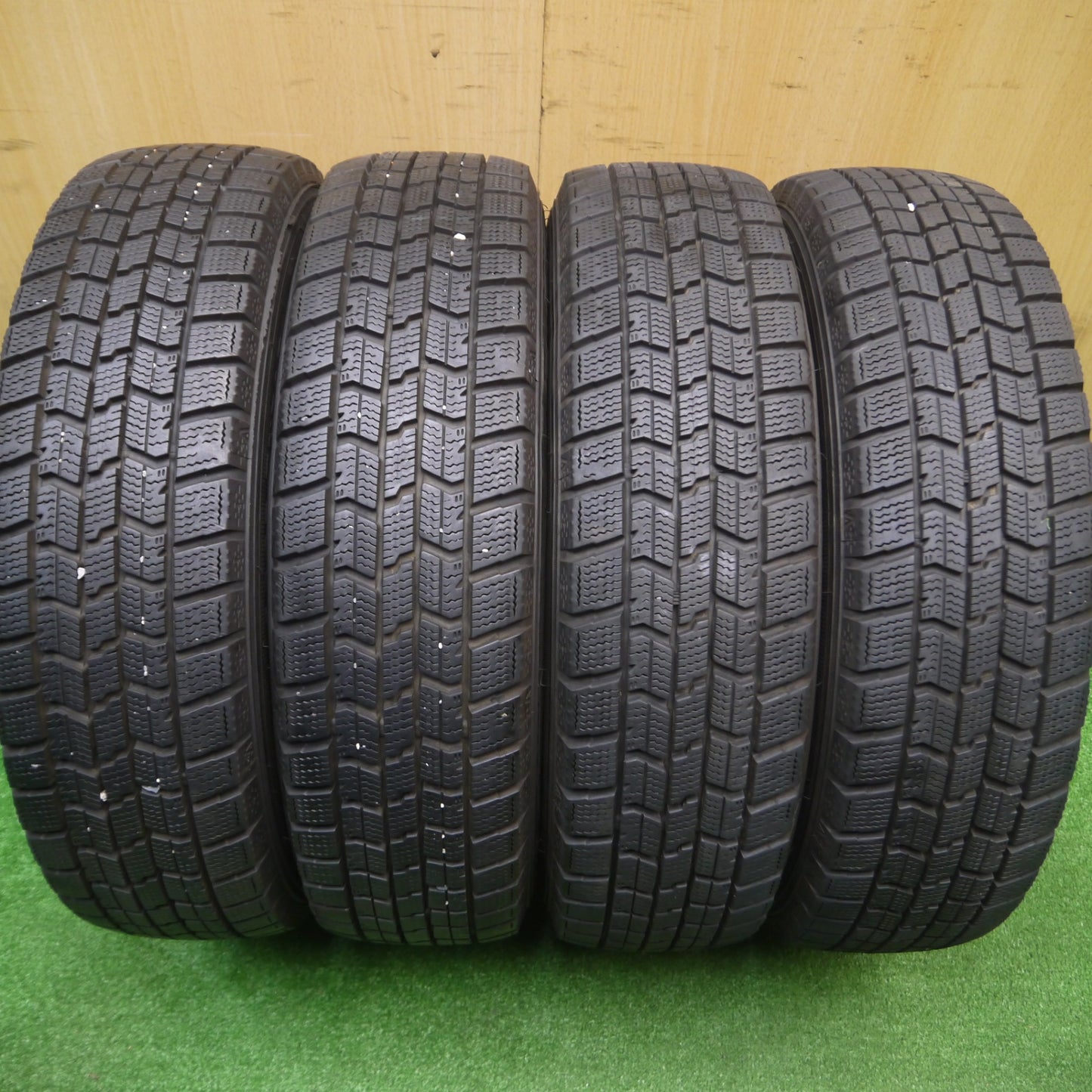 [送料無料] バリ溝！21年！9分★スタッドレス 155/65R14 グッドイヤー アイスナビ7 SIBILLA NEXT W5 シビラ 14インチ PCD100/4H★4092001Hス