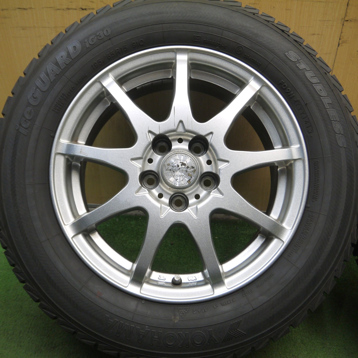 *送料無料* バリ溝！8.5分★プリウス等 195/65R15 スタッドレス ヨコハマ アイスガード iG30 ZACK Sport-9 MONZA ザック PCD100/5H★4040214Hス