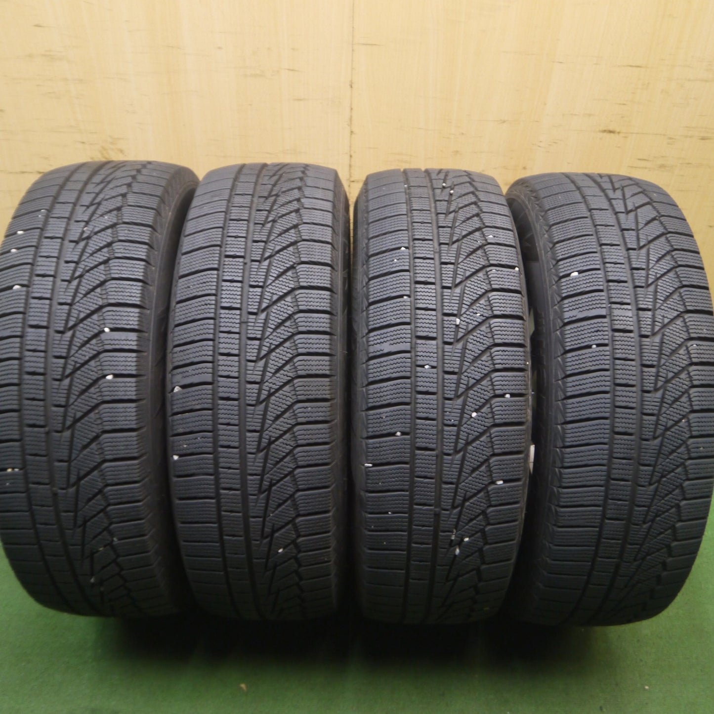 *送料無料* バリ溝！20年！キレイ！9.5分★スタッドレス 215/65R16 ハンコック ウインター アイセプト IZ2A Exsteer エクスター PCD114.3/5H★4052807Hス