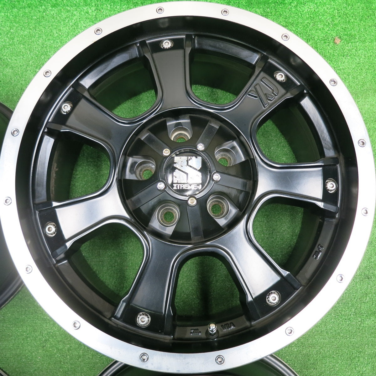 [送料無料] キレイ★XTREME-J XJ02 17インチ ホイール エクストリームJ 17×7.5J PCD114.3 127/5H マルチ★4102803HAホ