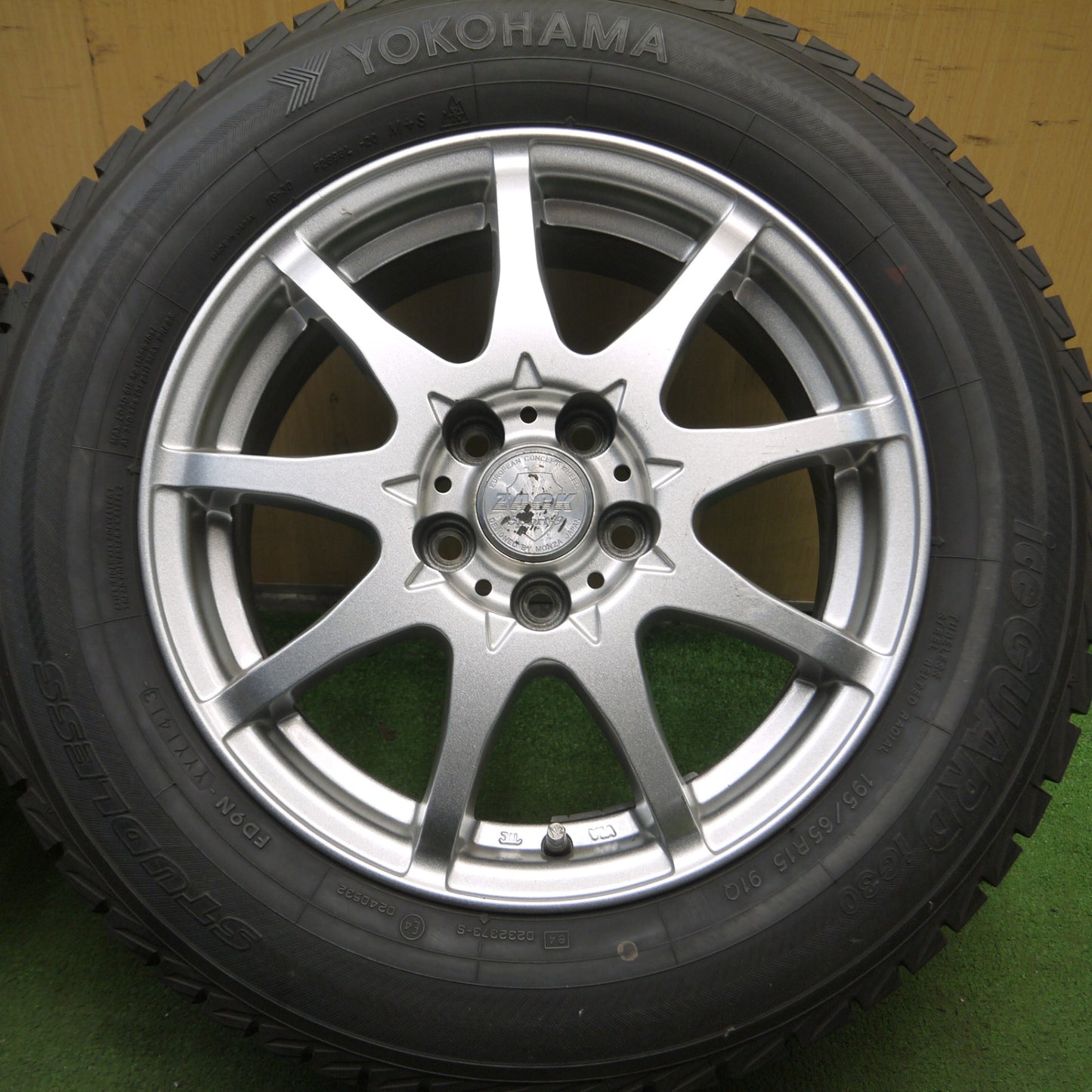 *送料無料* バリ溝！8.5分★プリウス等 195/65R15 スタッドレス ヨコハマ アイスガード iG30 ZACK Sport-9 MONZA ザック PCD100/5H★4040214Hス