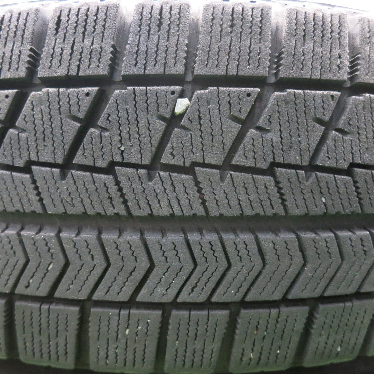 [送料無料] 4本価格★スタッドレス 175/65R15 ブリヂストン ブリザック VRX Fang ファング 15インチ PCD100/4H★4113003HAス