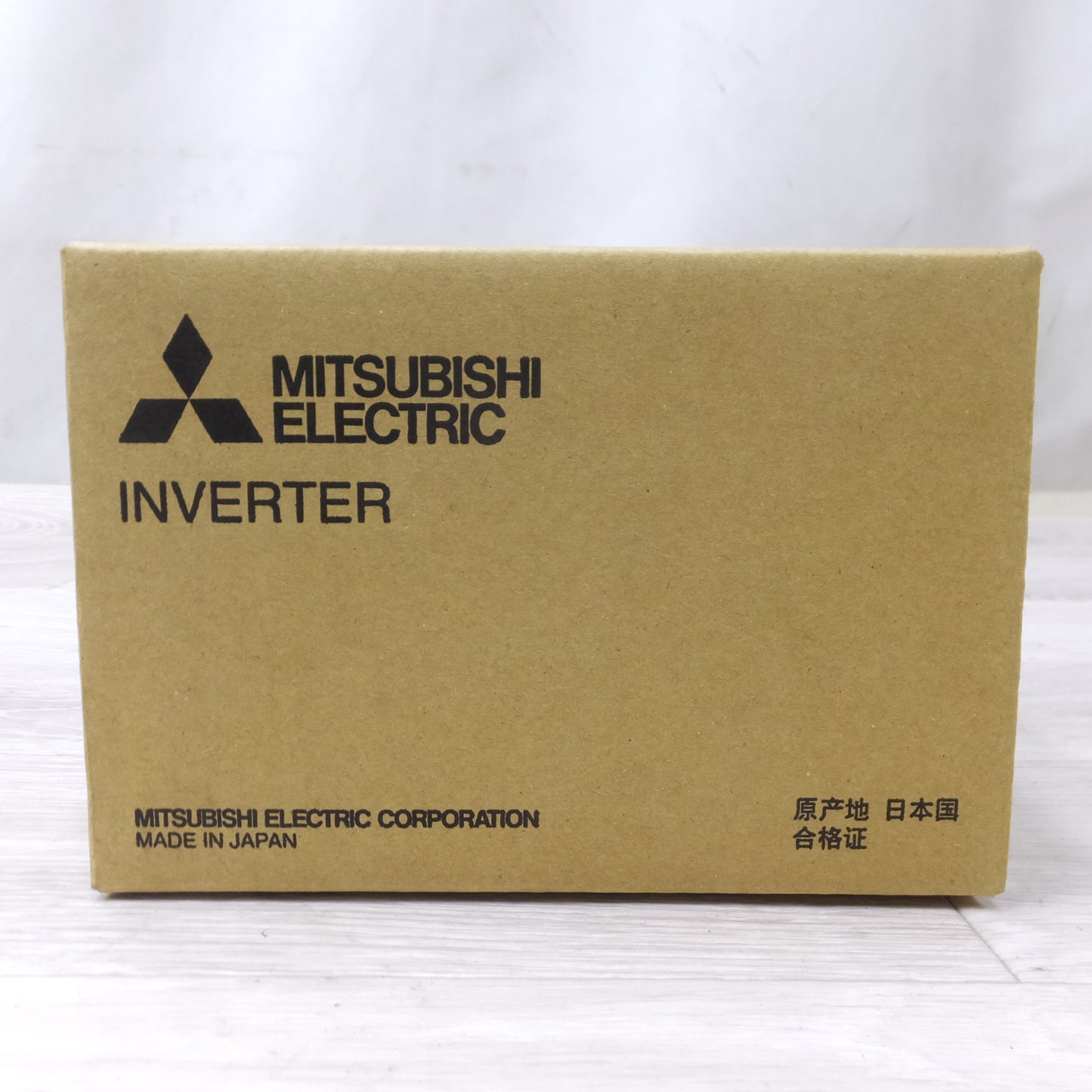 ●複数在庫有●[送料無料] 未使用◆MITSUBISHI 三菱電機 インバーター FR-E820-0.2K-1 三相200V 0.2kW 2023年製◆