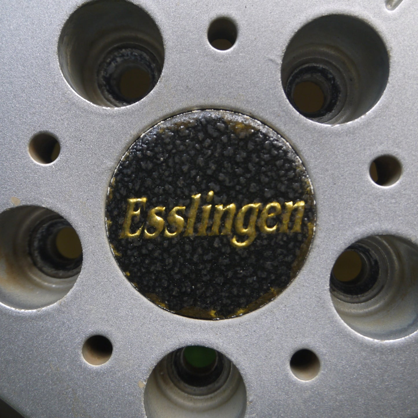 *送料無料* 4本価格★Esslingen 205/65R15 ケンダ ラジアル KOMET PLUS グッドイヤー GT-Eco Stage 15インチ PCD114.3/5H★4040517Hノ