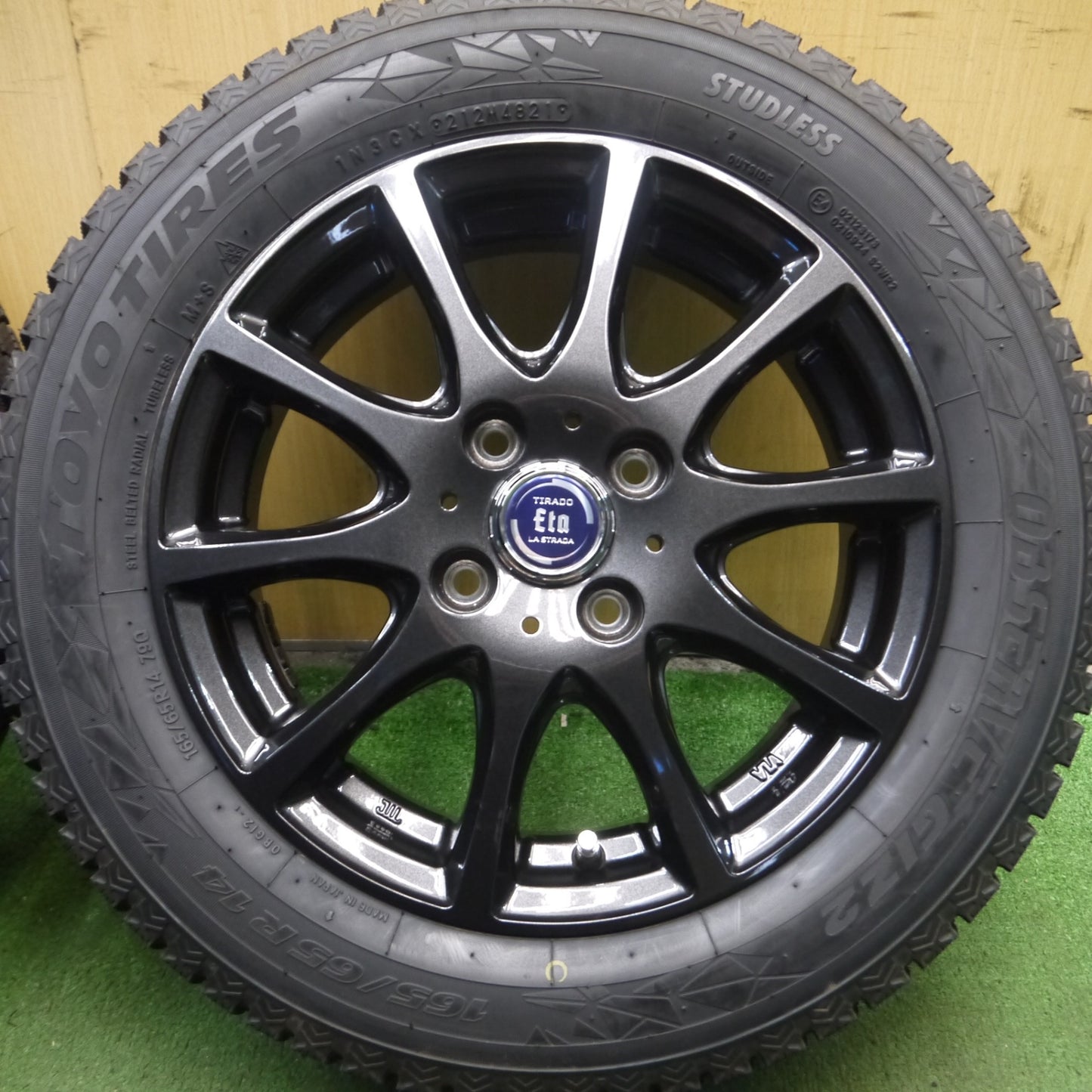 *送料無料* バリ溝！21年！キレイ！ほぼ10分★スタッドレス 165/65R14 トーヨー オブザーブ GIZ2 TIRADO Eta LA STRADA 14インチ PCD100/4H★4031108Hス