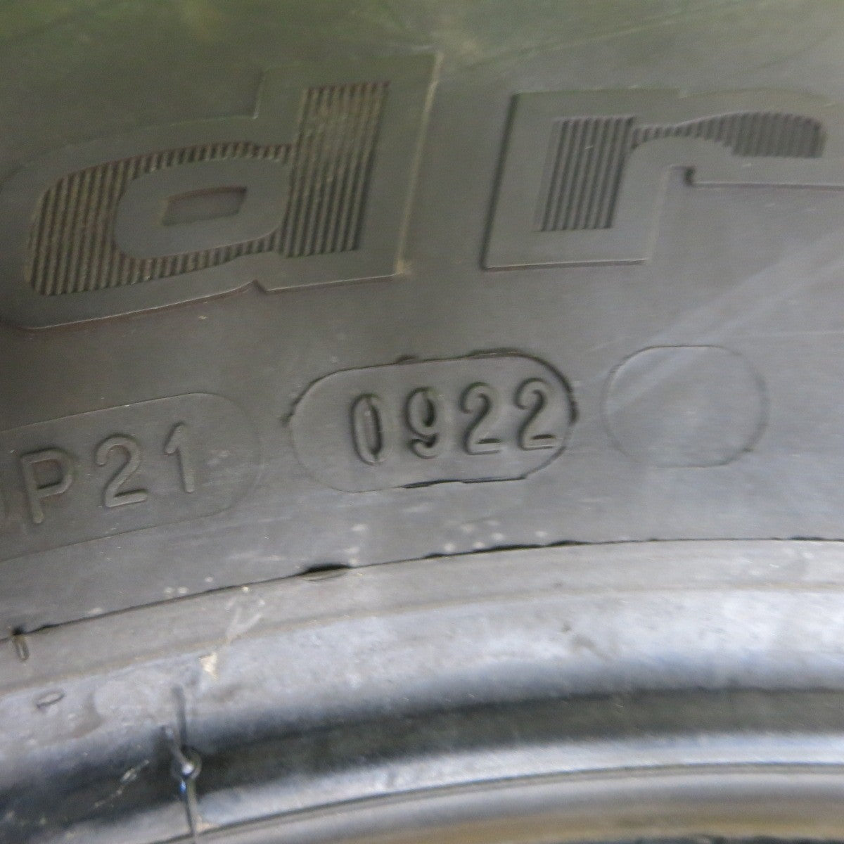 *送料無料* 未使用！22年★255/75R17 111/108Q BFグッドリッチ Mud-Terrain T/A KM2 17インチ JEEP ジープ ラングラー プラド等★4070502ナノタ