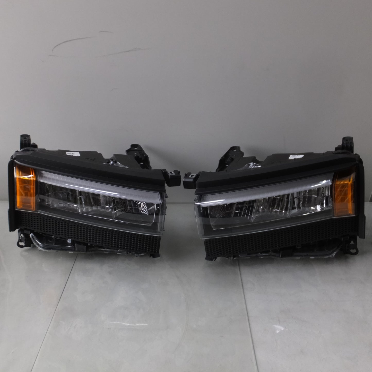 [送料無料] 新車外し!左右セット◆トヨタ ランドクルーザー250 純正 LED ヘッド ライト ランプ ICHIKOH 60-343 ランクル◆