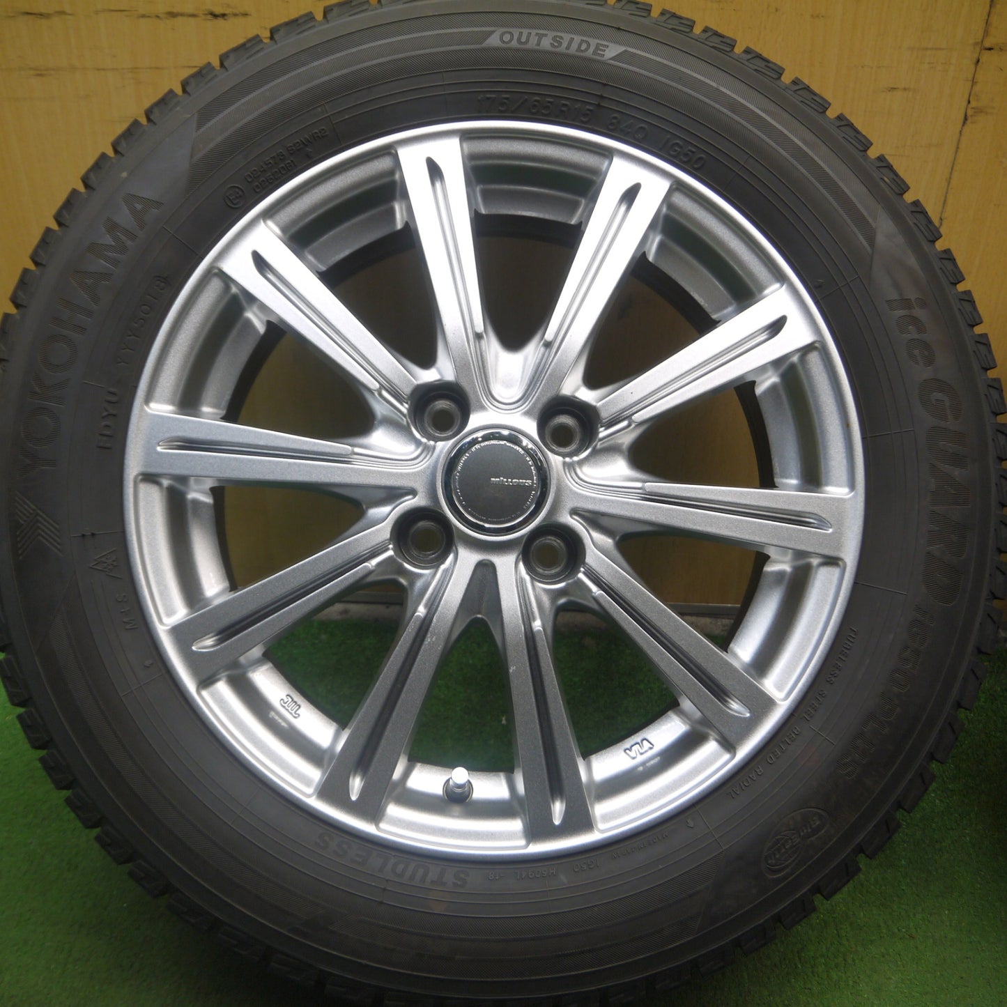 *送料無料* バリ溝！9.5分★スタッドレス 175/65R15 ヨコハマ アイスガード iG50 プラス MiLLOUS ミルアス 15インチ PCD100/4H★4052005Hス