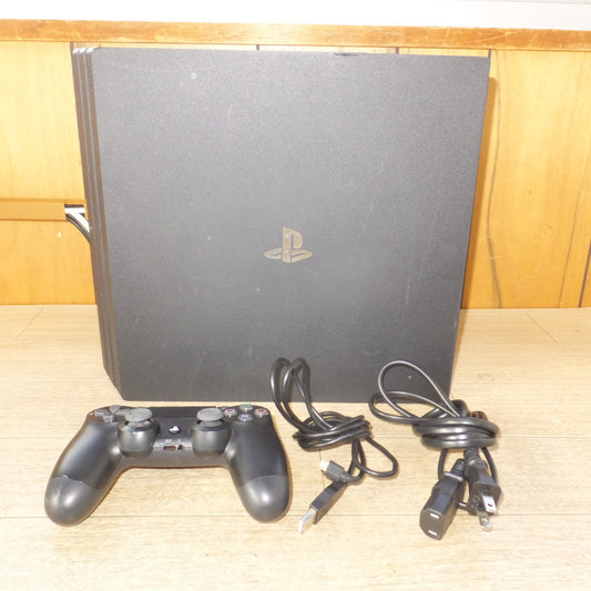 [送料無料] 現状品★ソニー SONY プレイステーション4Pro PlayStation4Pro CUH-7000B 1TB　HDMIケーブル なし★