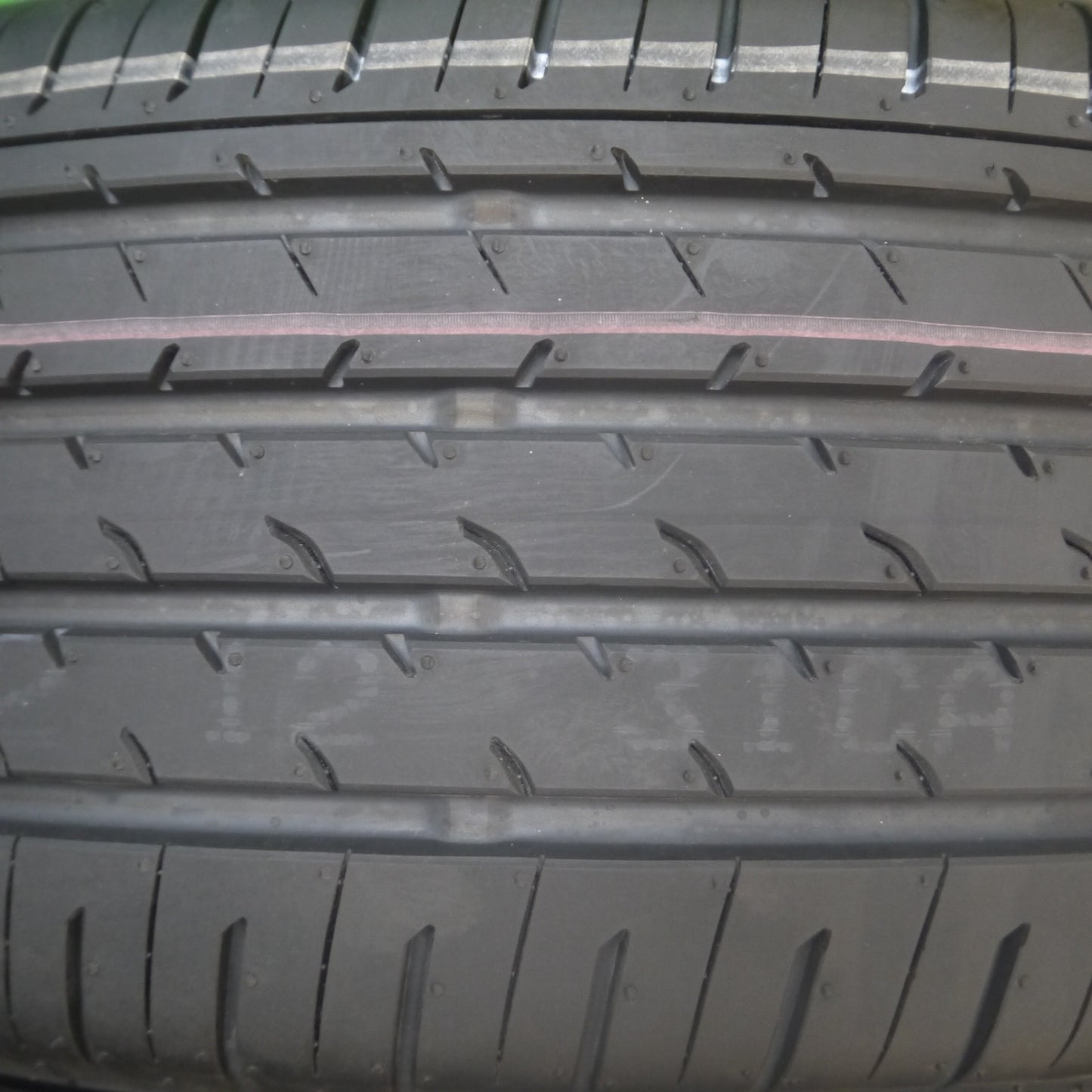 *送料無料* 新車外し！24年★トヨタ 40系 アルファード 純正 225/65R17 ヨコハマ アドバン V03 17インチ PCD120/5H★4082002Hノ