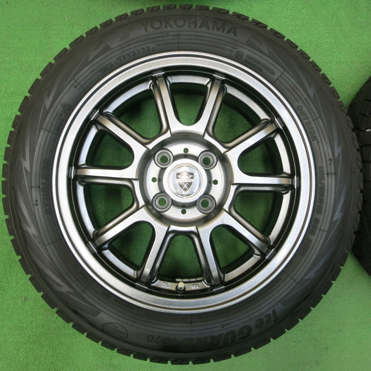 *送料無料* バリ溝！21年！キレイ！ほぼ10分★スタッドレス 185/60R15 ヨコハマ アイスガード iG70 ESTROSA エステローザ 15インチ PCD100/4H★4042406イス