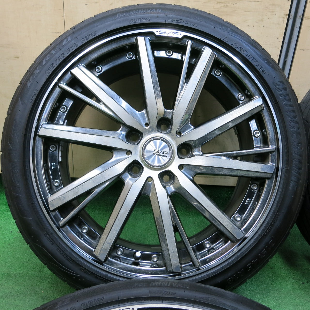 *送料無料* バリ溝！23年！9分★STEINER S/F 215/45R18 ブリヂストン プレイズ PX-RV2 シュタイナー 18インチ PCD114.3/5H★4082908SYノ