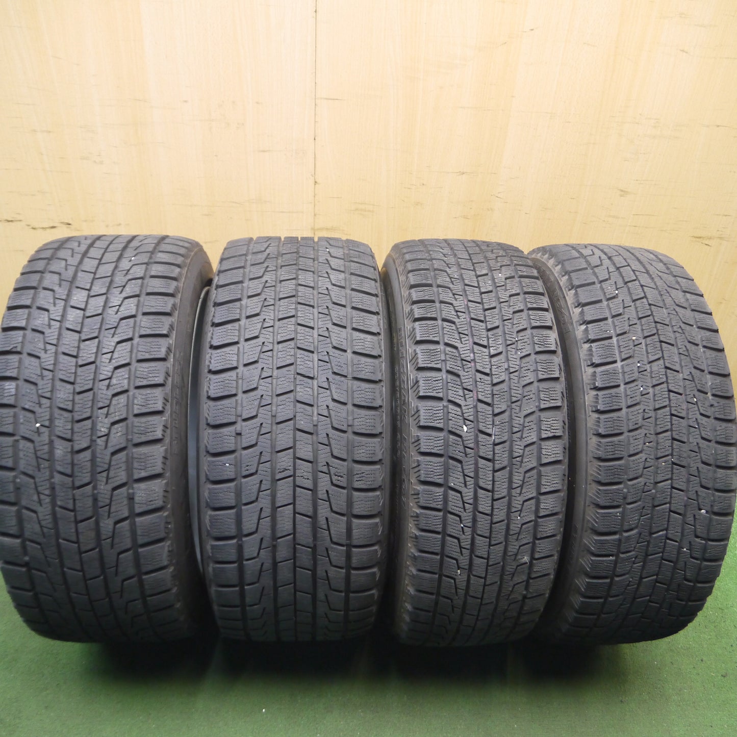 *送料無料*4本価格★ポルシェ 993 純正 205/50R17 255/40R17 スタッドレス ブリヂストン ブリザック REVO1 PCD130/5H★3112202Hス