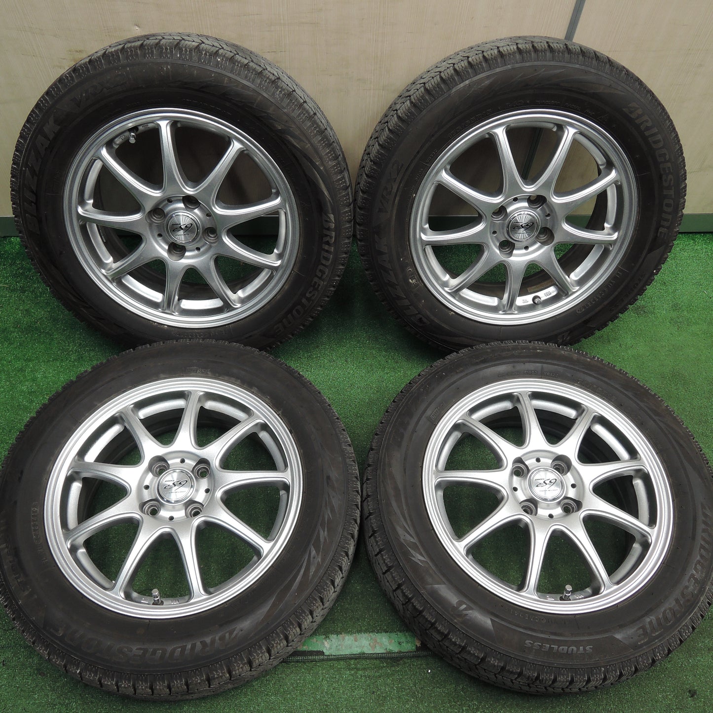 *送料無料*キレイ★スタッドレス 175/65R15 ブリヂストン ブリザック VRX2 DIOS es9 15インチ PCD100/4H★3122802HAス