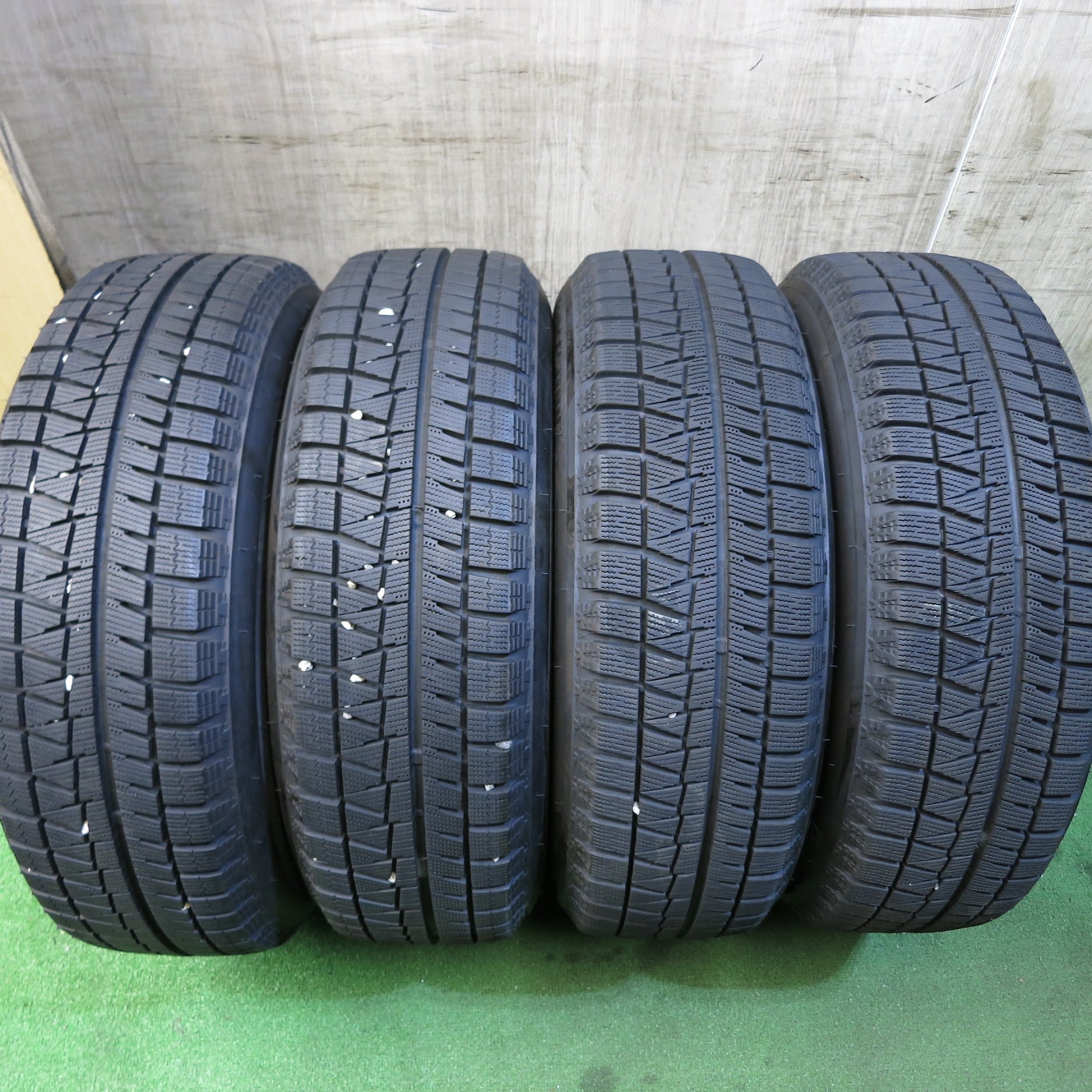 [送料無料]バリ溝！20年！キレイ！9.5分以上★スタッドレス 185/65R15 ブリヂストン アイスパートナー2 KHEET KOSEI 光生  PCD100 114.3/5H マルチ★3062010Hス