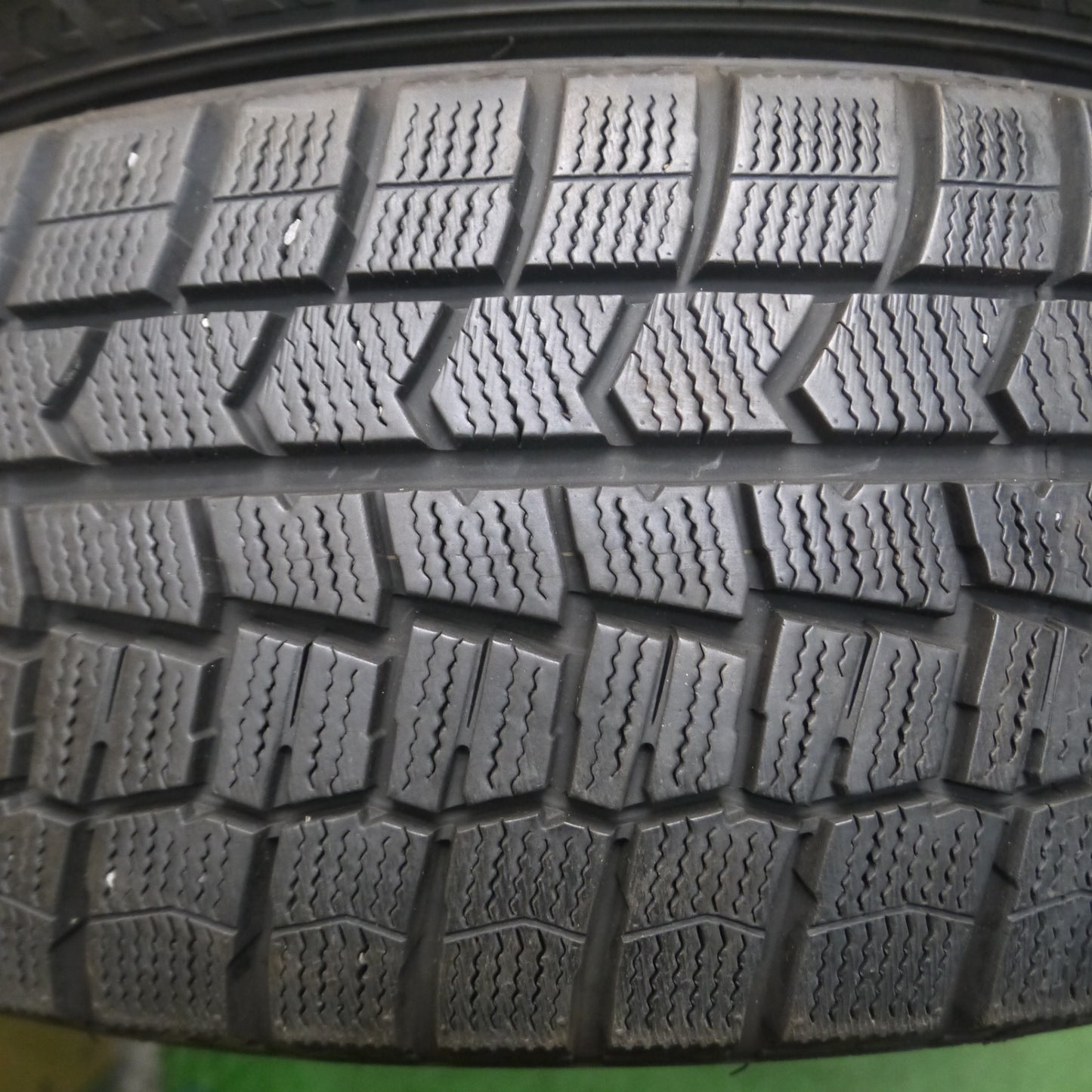 *送料無料* バリ溝！20年！キレイ！9.5分以上★ワーゲン等 IRVINE 205/55R16 スタッドレス ダンロップ ウインターマックス WM02 アーヴィン 16インチ PCD112/5H★4021002ナス